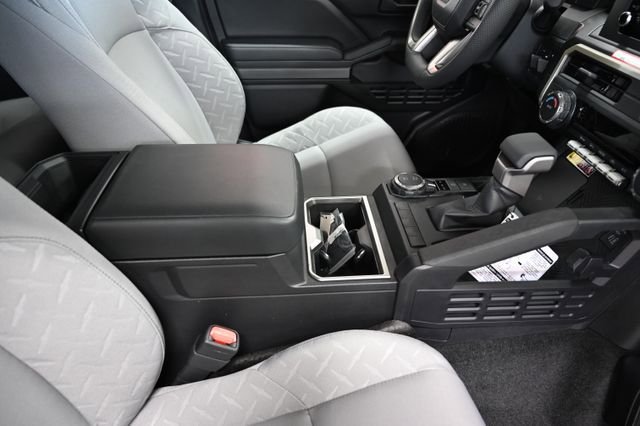 New 2026 Toyota Tacoma SR5 AWD/4WD image 14