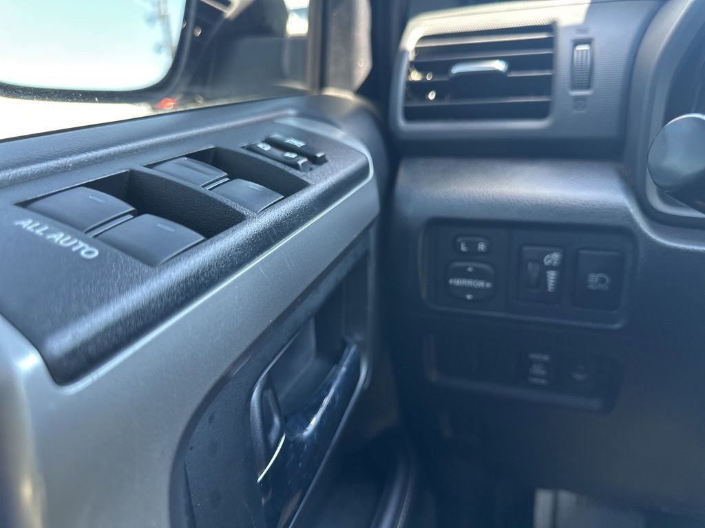 Used 2022 Toyota 4Runner SR5 Premium image 16