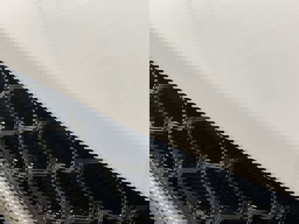 Used 2024 Chrysler Pacifica Select image 35