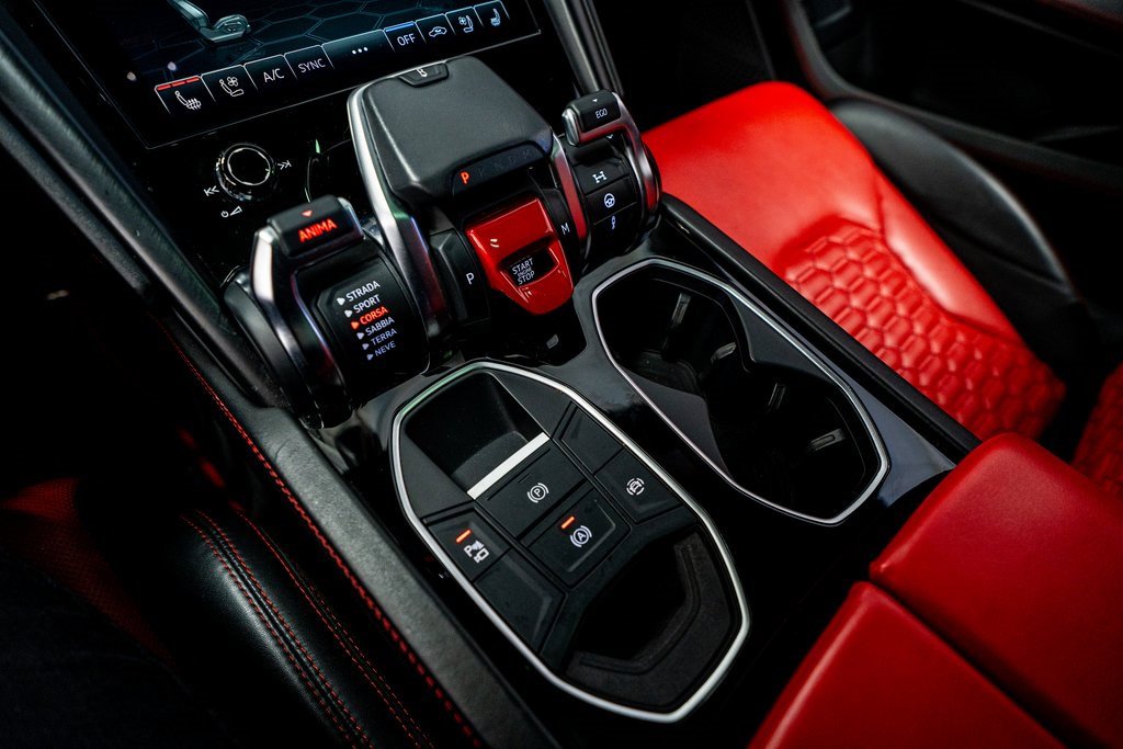 Used 2021 Lamborghini Urus image 53