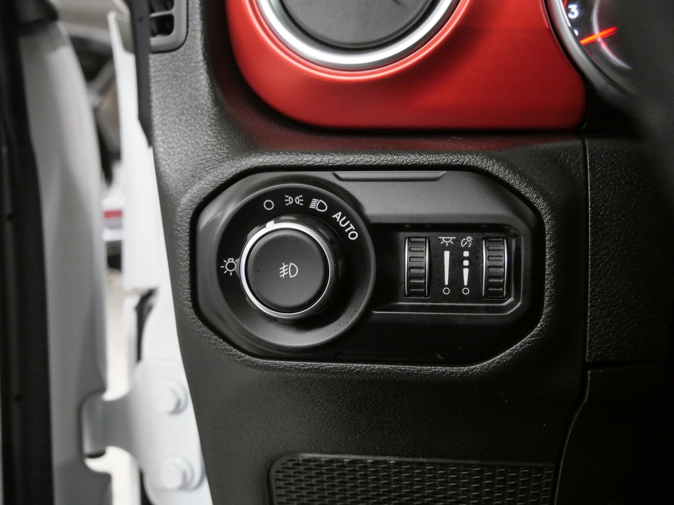 Used 2021 Jeep Wrangler Unlimited Rubicon w/ Dual Top Group image 26