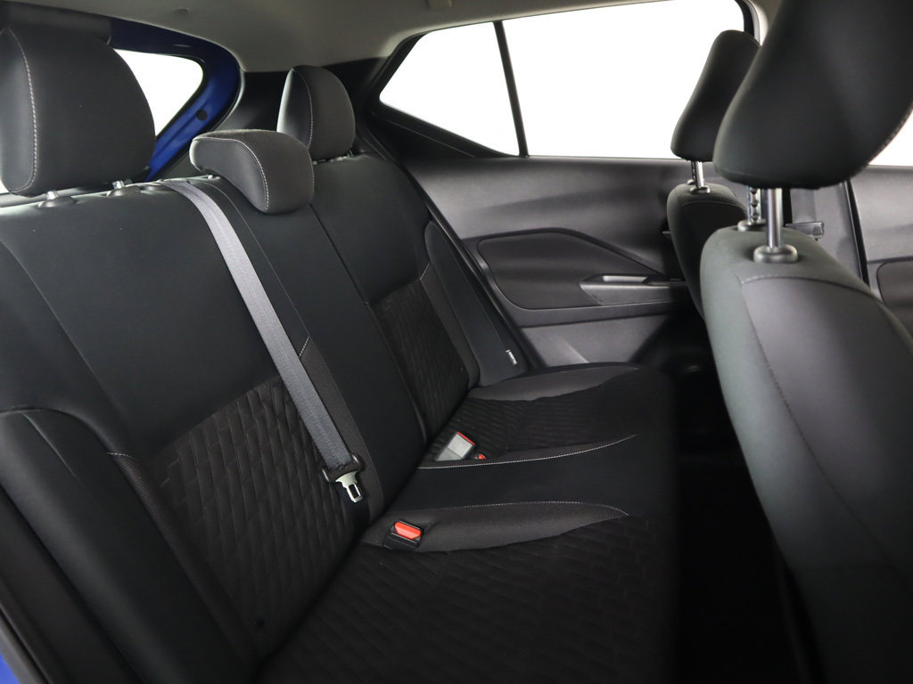 Used 2022 Nissan Kicks SV FWD image 30