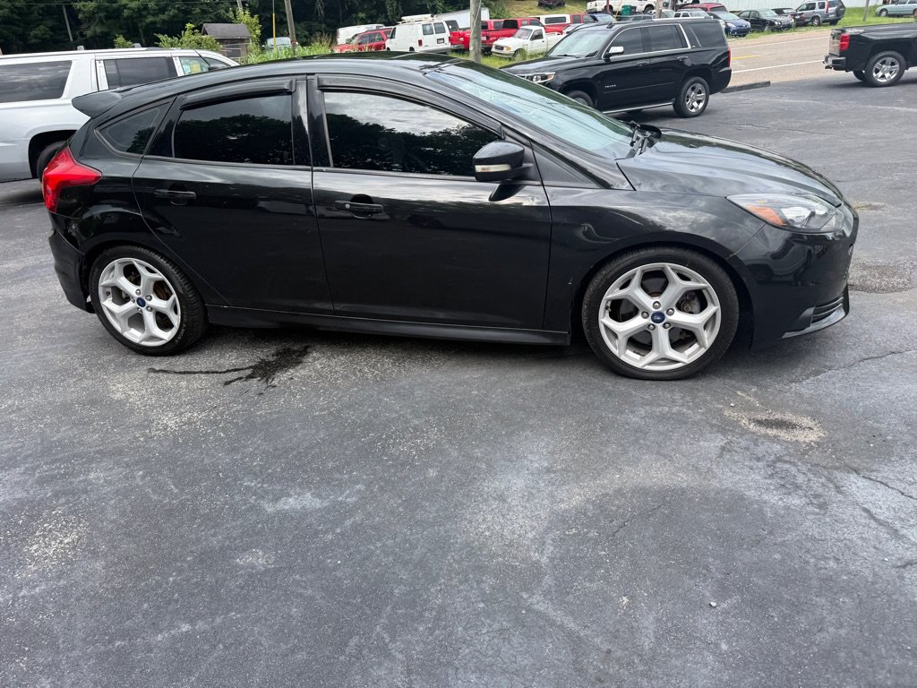 Used 2014 Ford Focus ST w/ Equipment Group 202A FWD image 13