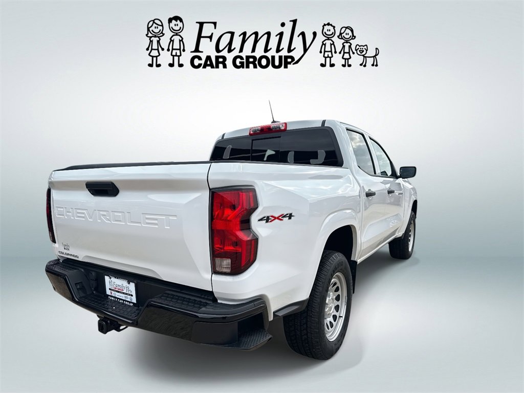 Used 2023 Chevrolet Colorado W/T image 3