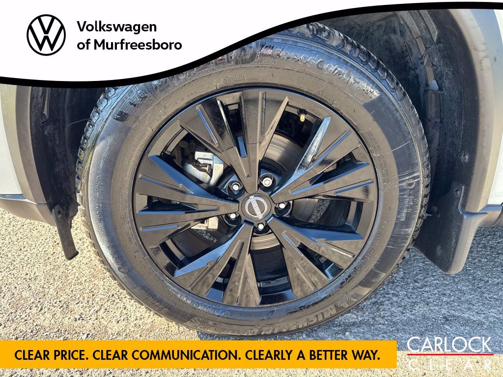 Used 2023 Nissan Rogue SV w/ SV Premium B Package FWD image 12