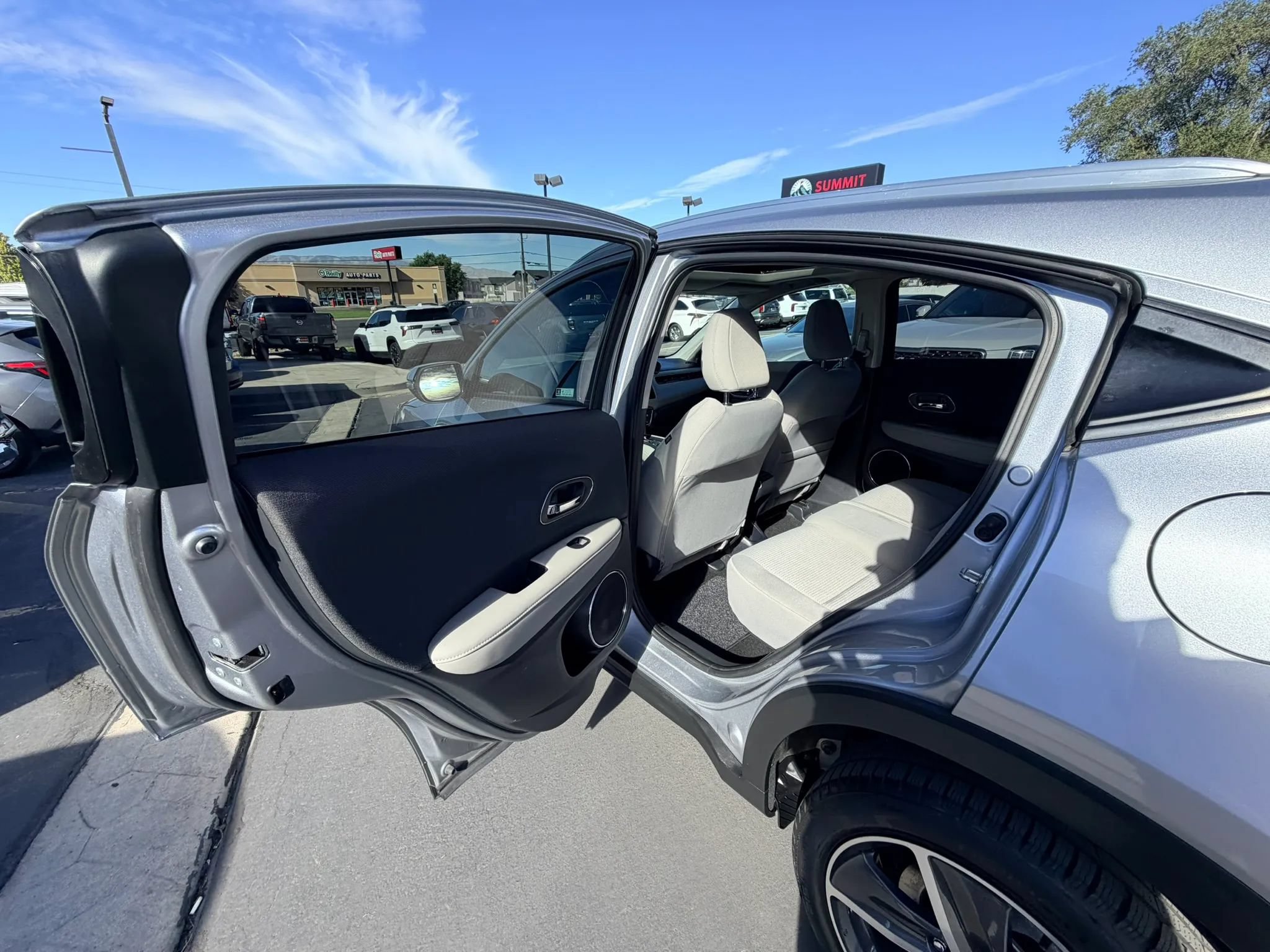 Used 2021 Honda HR-V EX image 17