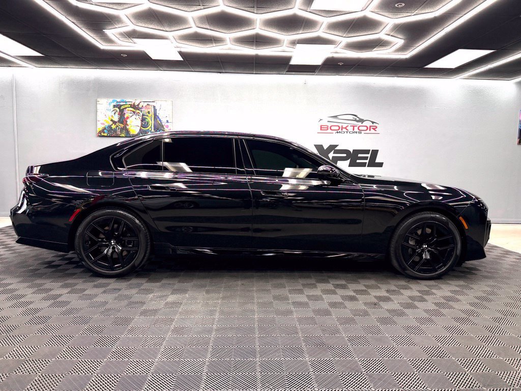 Used 2026 BMW 740i xDrive AWD/4WD image 16