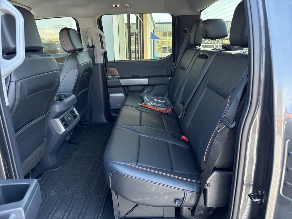 New 2026 Ford F450 Lariat image 26