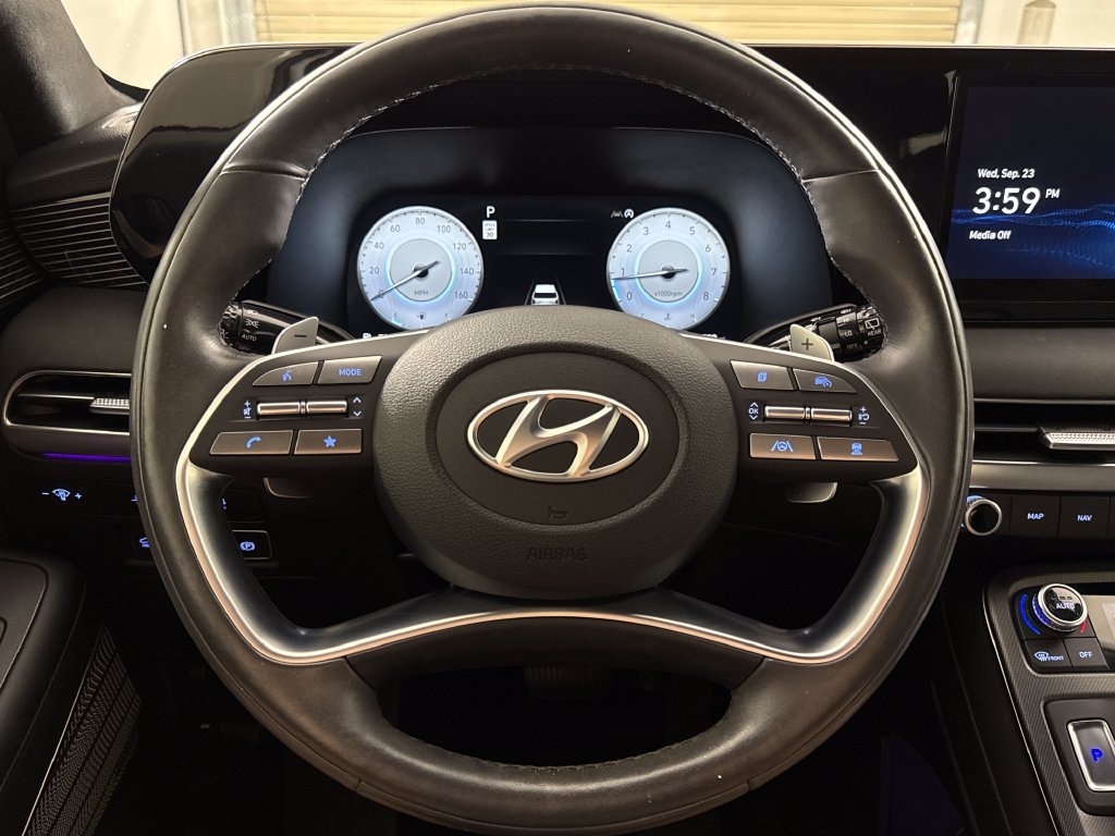 Used 2024 Hyundai Palisade Calligraphy AWD/4WD image 16