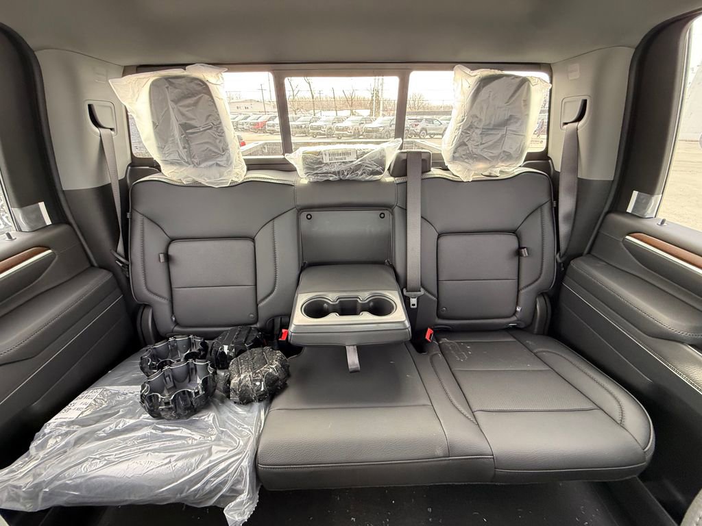 New 2026 GMC Sierra 3500 Denali w/ Denali Reserve Package image 23