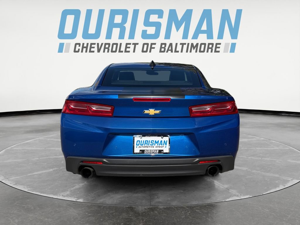 Used 2018 Chevrolet Camaro LT image 5