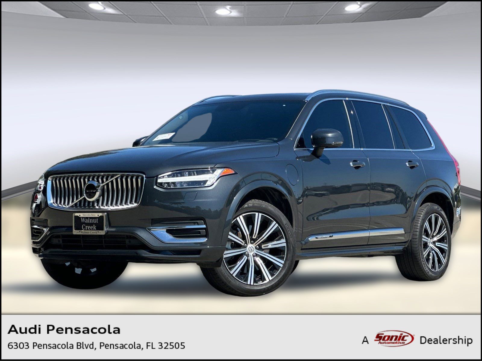Used 2021 Volvo XC90 T8 Inscription w/ Advanced Package