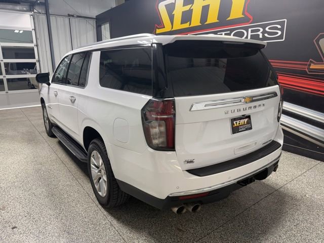 Used 2023 Chevrolet Suburban Premier image 8