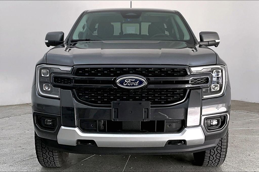 Used 2025 Ford Ranger Lariat w/ Trailer Tow Package image 6