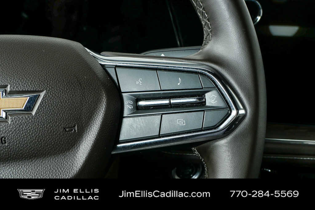 Used 2025 Chevrolet Tahoe LT AWD/4WD image 11