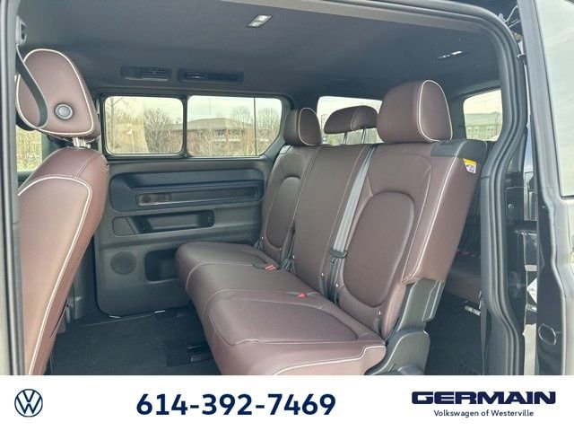 New 2025 Volkswagen ID. Buzz Pro S image 14