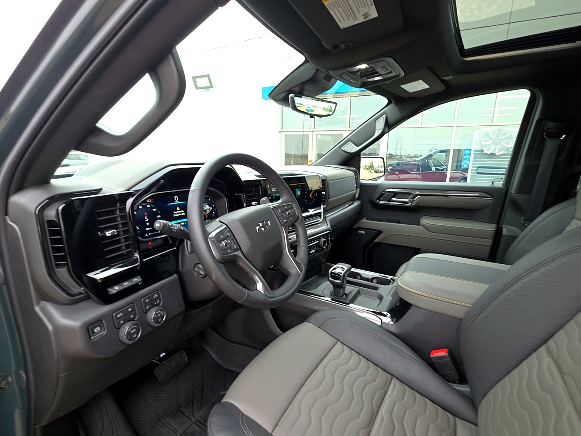 Used 2026 Chevrolet Silverado 1500 ZR2 image 12