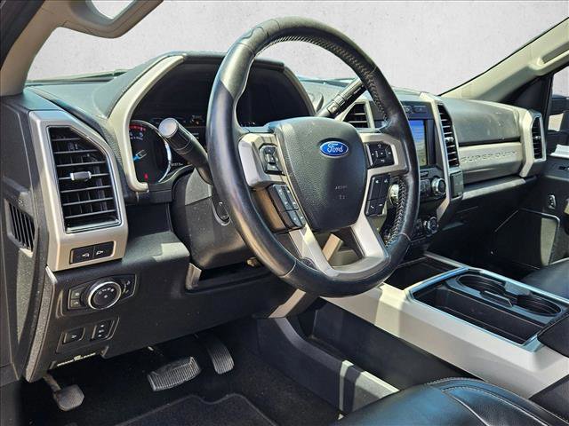 Used 2019 Ford F250 Lariat w/ Lariat Ultimate Package AWD/4WD image 4