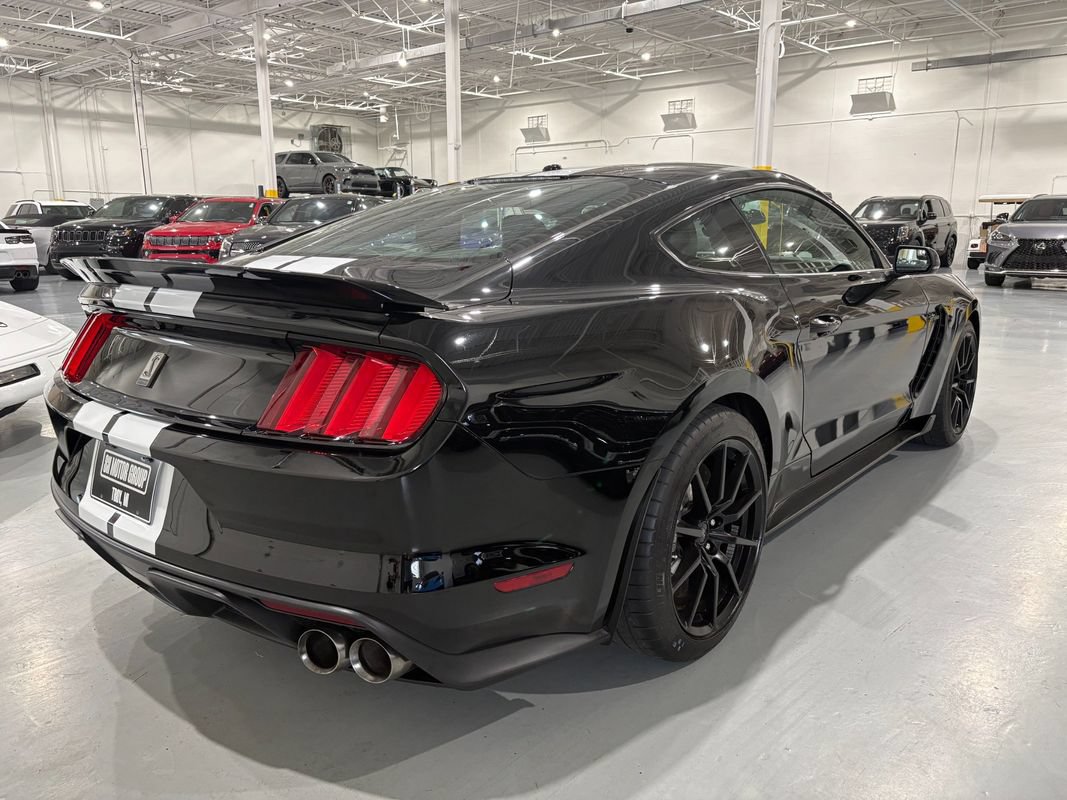 Used 2017 Ford Mustang Shelby GT350 w/ Convenience Package RWD image 7