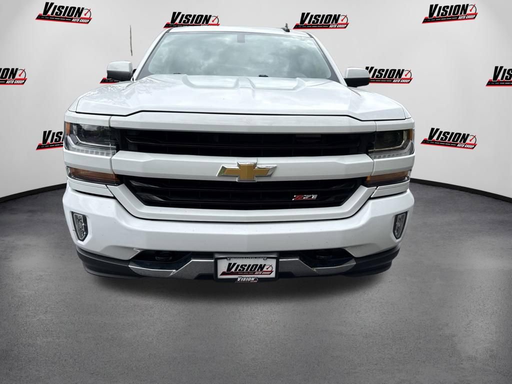Used 2018 Chevrolet Silverado 1500 LT w/ All Star Edition AWD/4WD image 2
