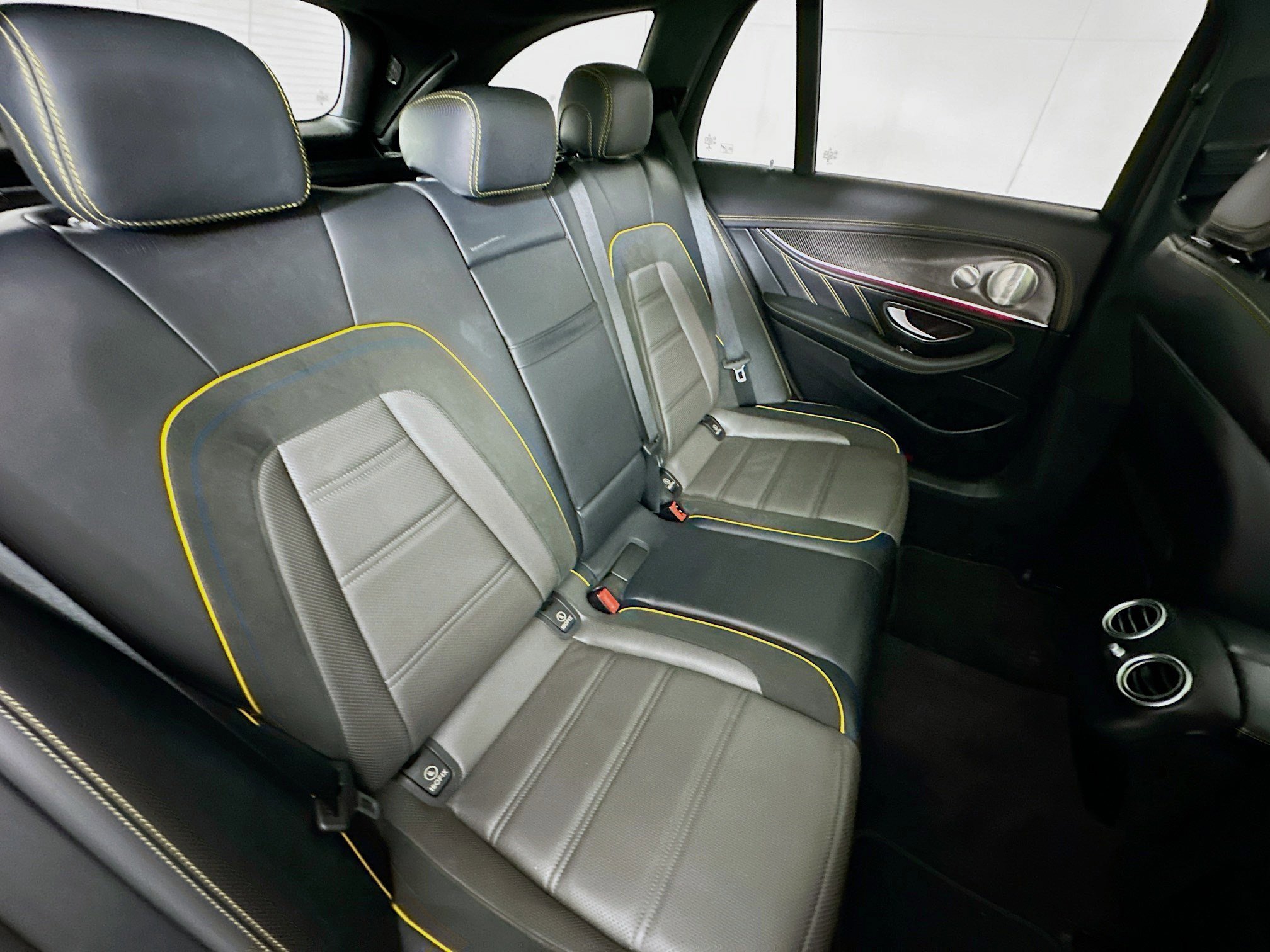 Used 2023 Mercedes-Benz E 63 AMG S image 29