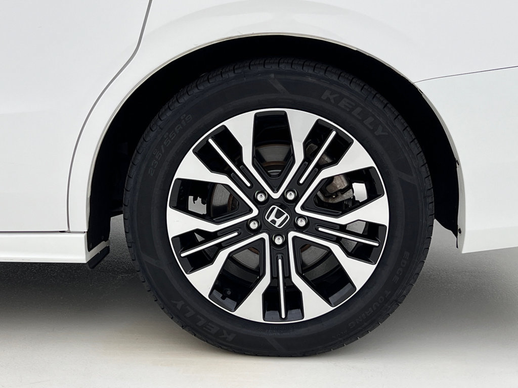 Used 2025 Honda Odyssey Elite image 29