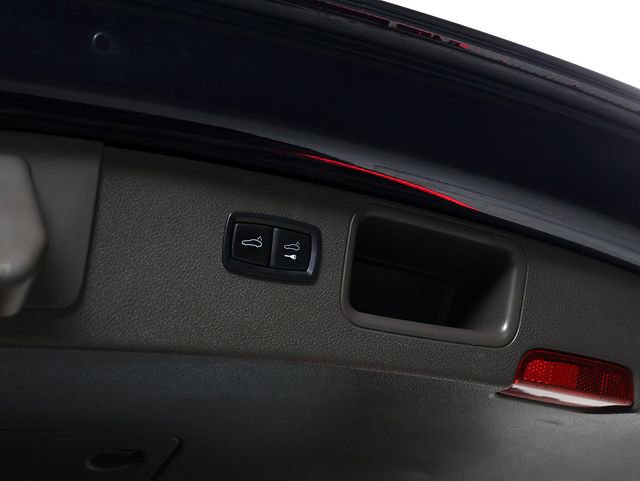 Used 2020 Porsche Macan Turbo image 30