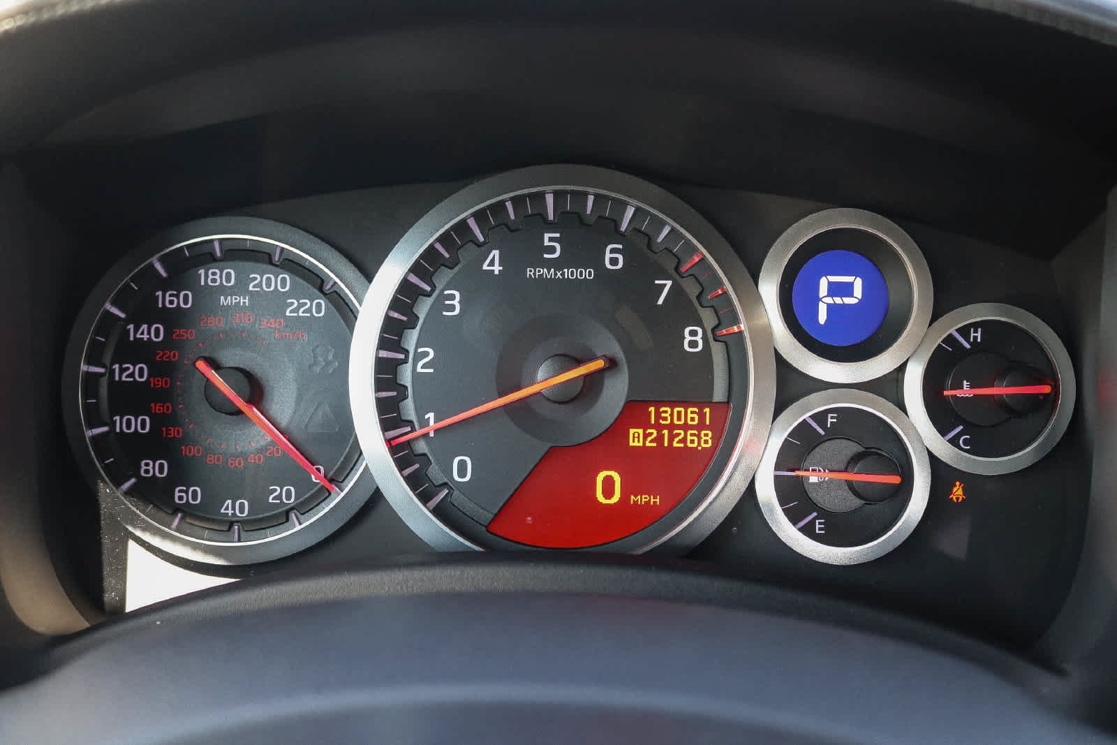 Used 2009 Nissan GT-R Premium AWD/4WD image 23