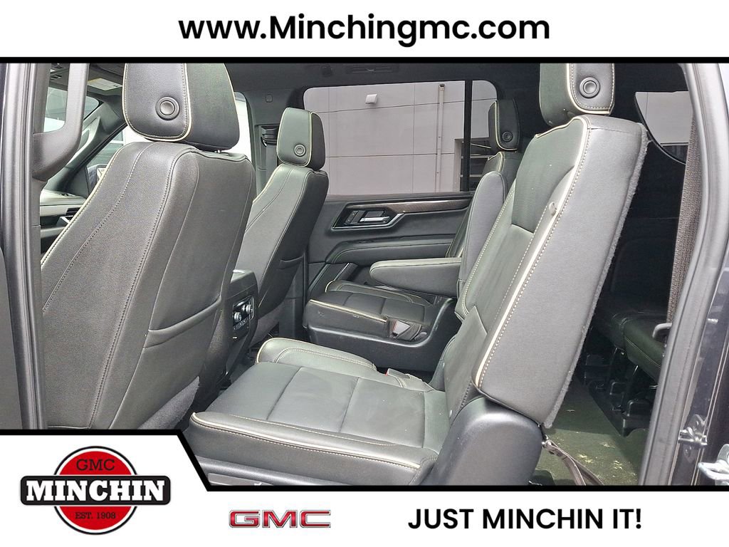 Used 2025 GMC Yukon XL Elevation w/ Technology Package AWD/4WD image 10