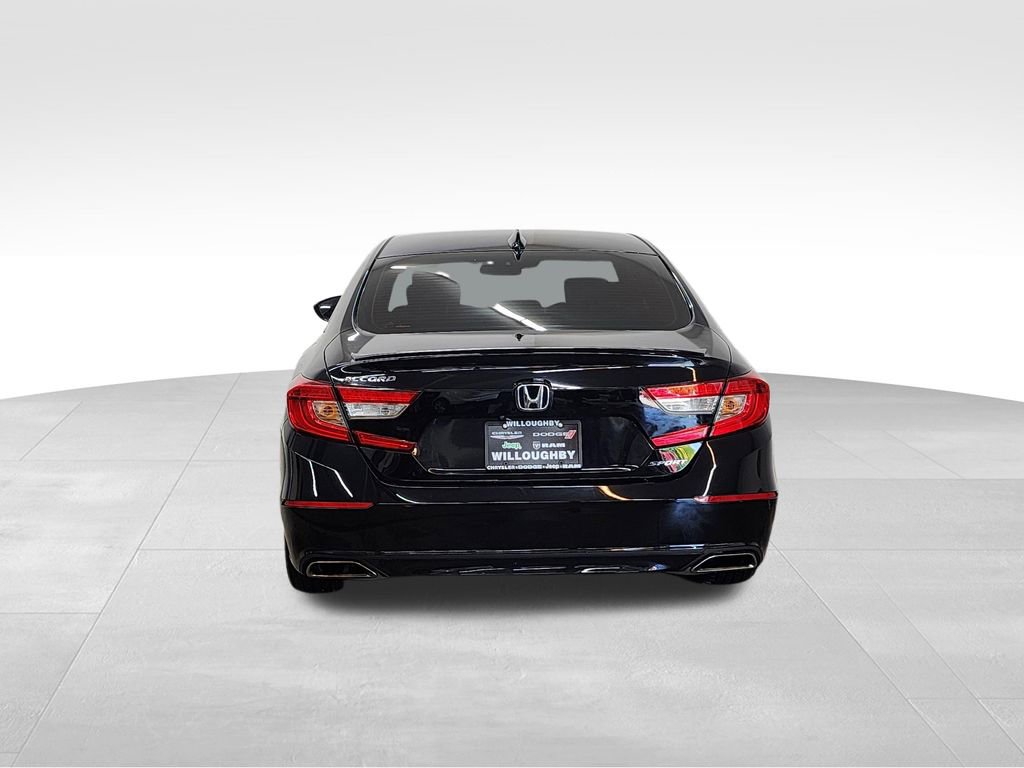 Used 2018 Honda Accord Sport image 7