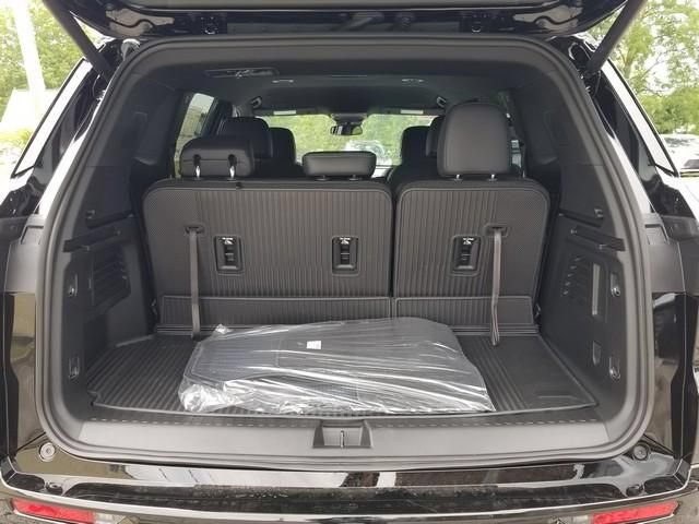 New 2026 Buick Enclave Sport Touring w/ LPO, Floor Liner Package FWD image 5