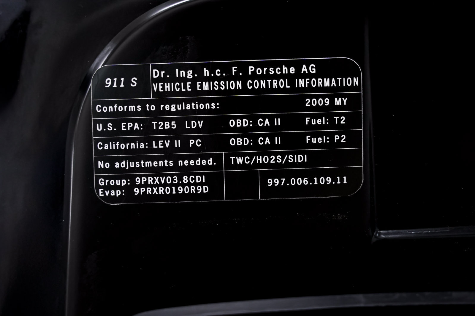 Used 2009 Porsche 911 Carrera S RWD image 40