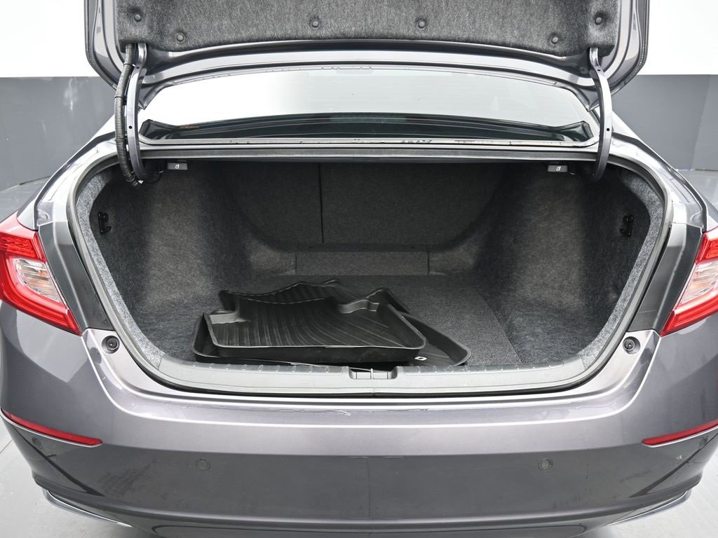 Used 2022 Honda Accord Touring image 37