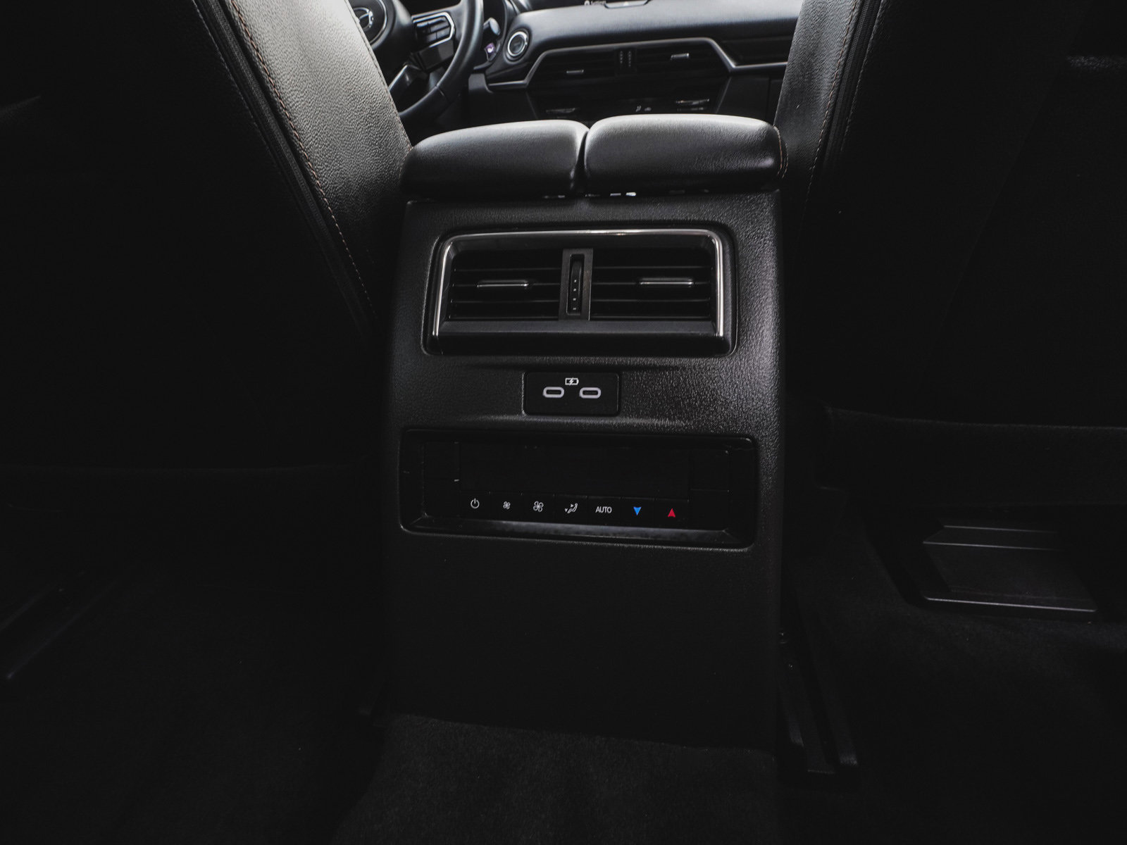 Used 2024 MAZDA CX-90 Plug-In Hybrid w/ Preferred image 38