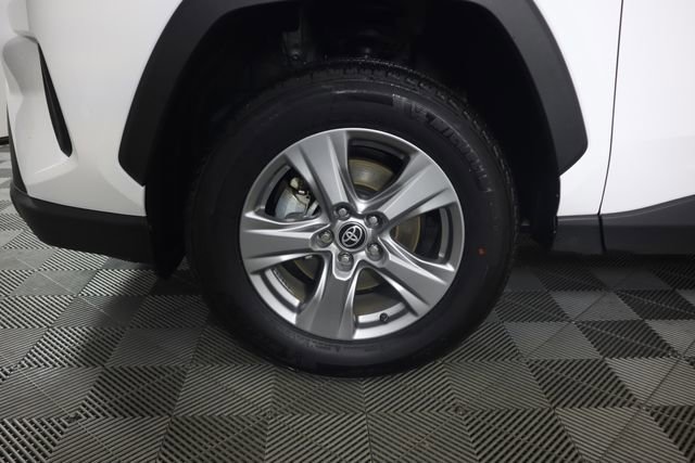 Used 2025 Toyota RAV4 LE image 18