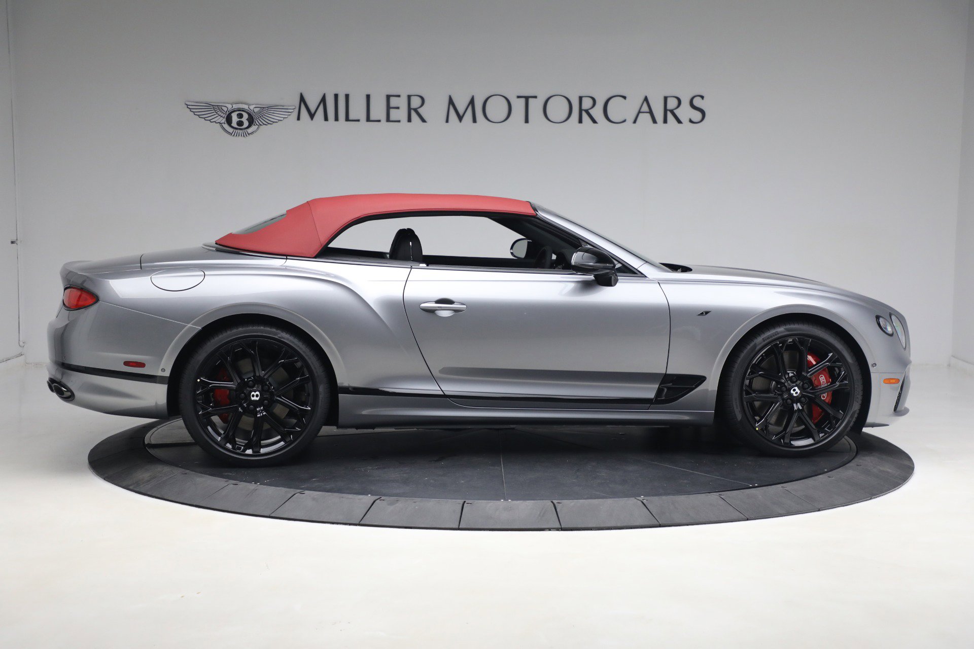 Certified 2023 Bentley Continental GT V8 image 26