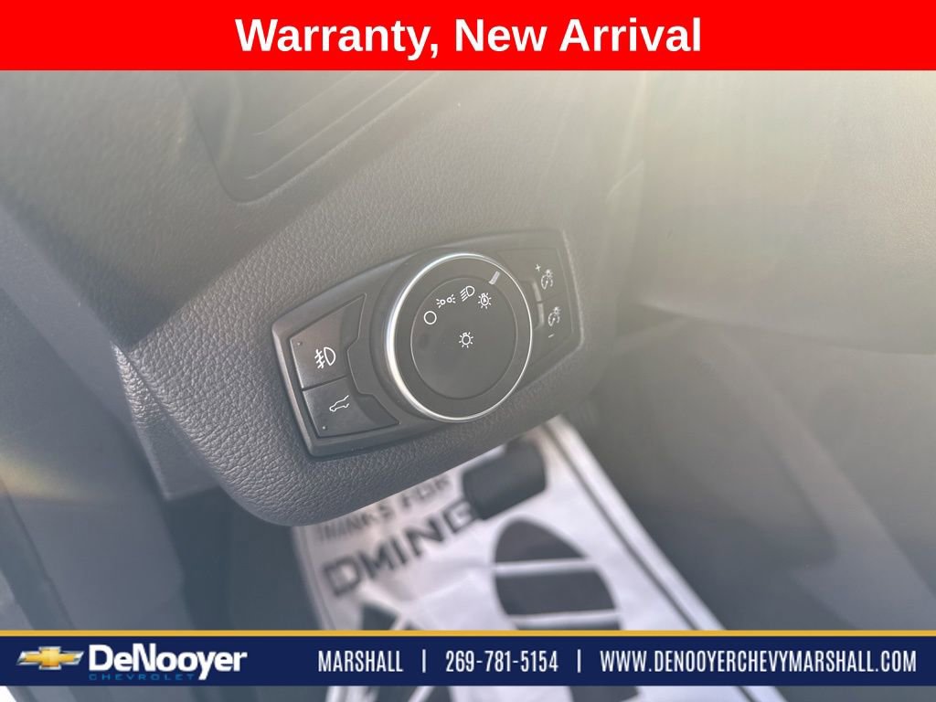 Used 2019 Ford Escape SEL AWD/4WD image 17