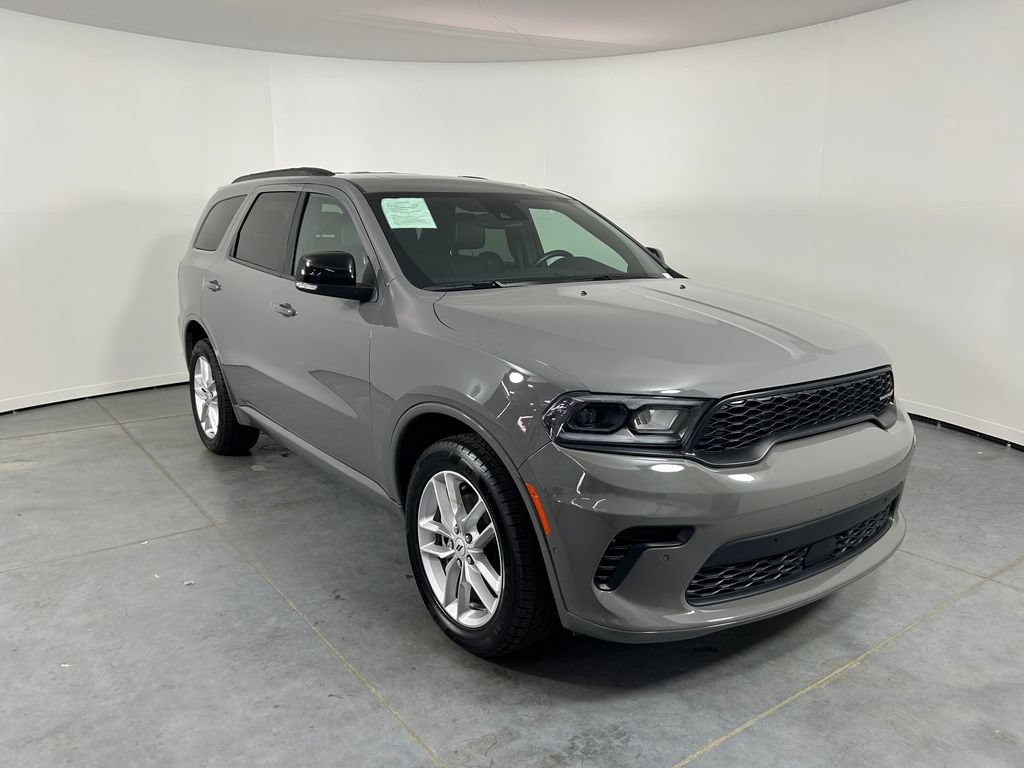 Used 2025 Dodge Durango GT AWD/4WD image 9