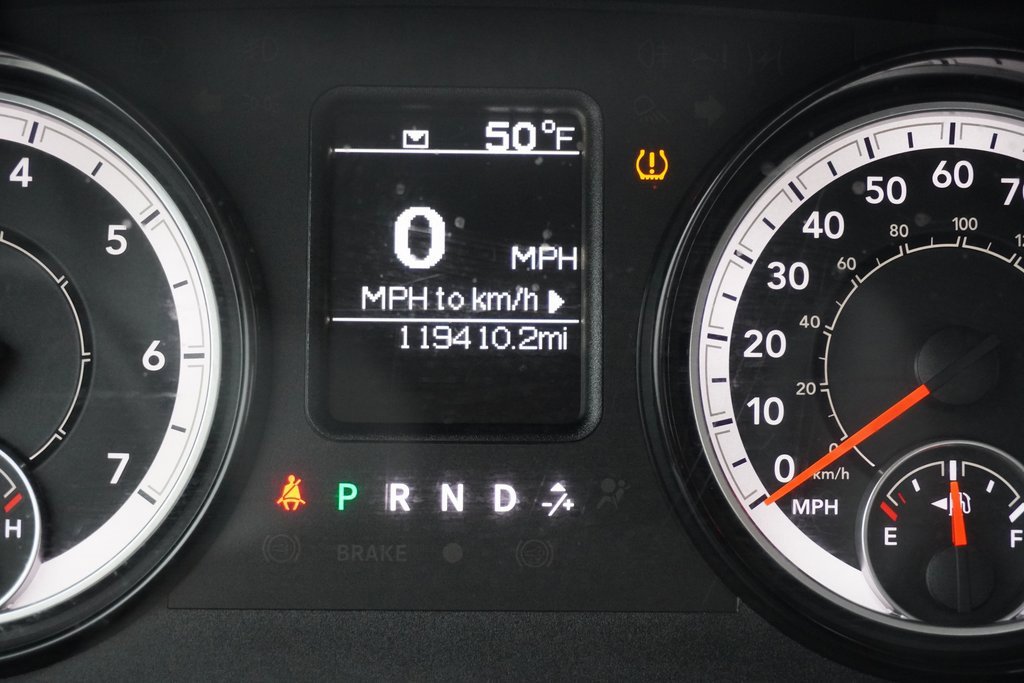 Used 2019 RAM 1500 Tradesman w/ Chrome Appearance Group image 20