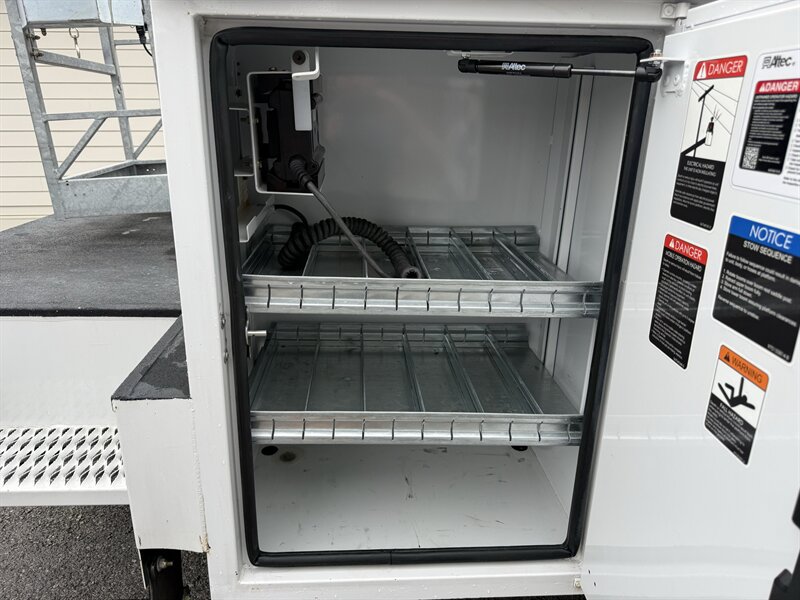 Used 2022 RAM 5500 Tradesman AWD/4WD image 33