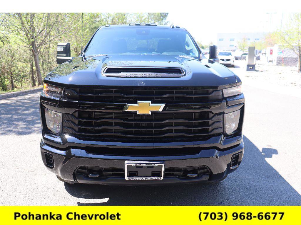 New 2026 Chevrolet Silverado 2500 Custom w/ Custom Convenience Package AWD/4WD video 2