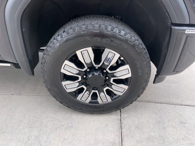 Certified 2024 GMC Sierra 2500 Denali w/ Denali Reserve Package image 26