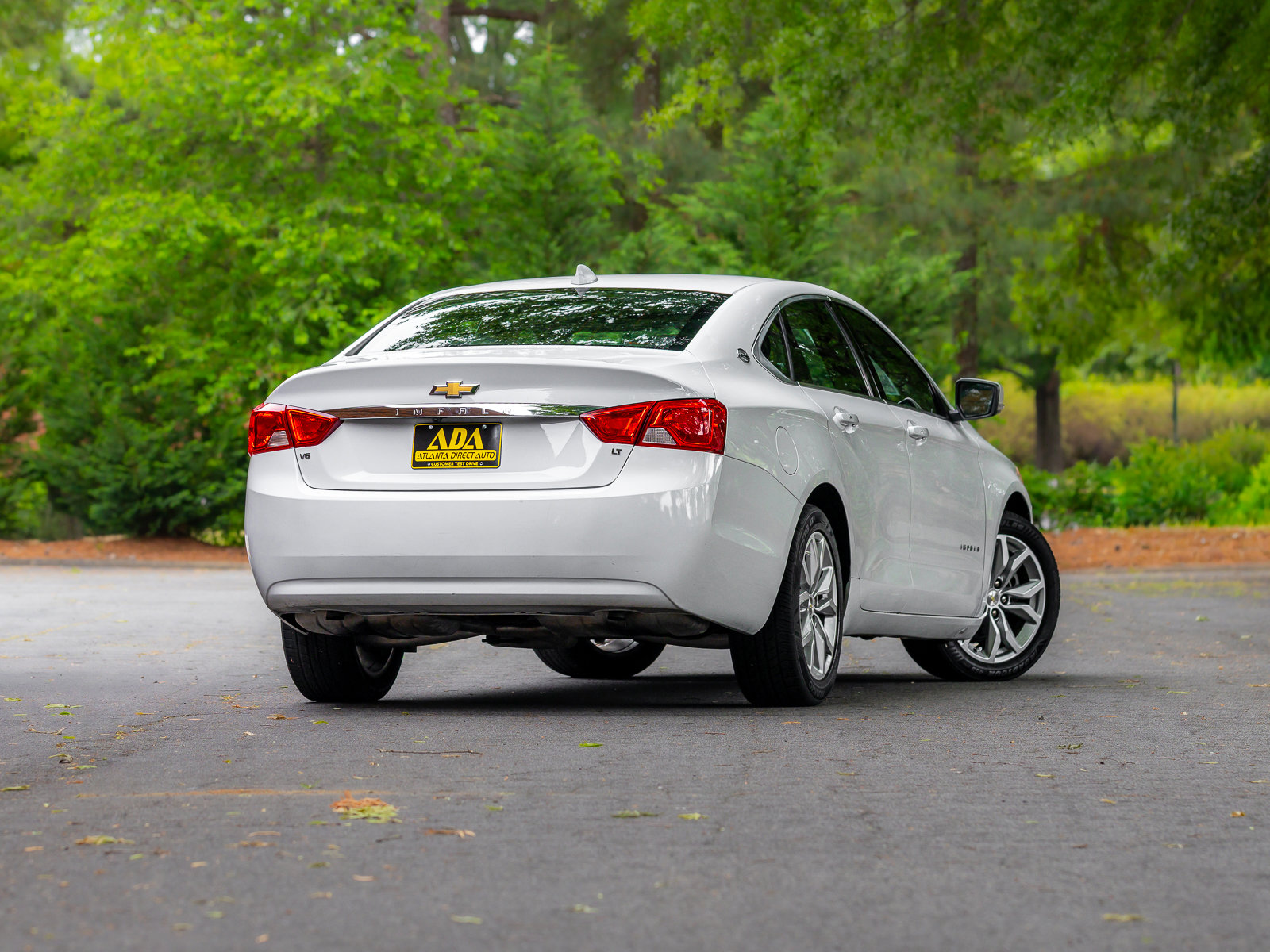 Used 2020 Chevrolet Impala LT FWD image 4