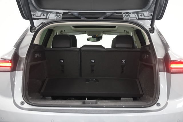 Used 2023 Buick Envision Essence w/ Sport Touring Package AWD/4WD image 13
