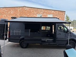 Used 2021 Mercedes-Benz Sprinter 2500 image 56