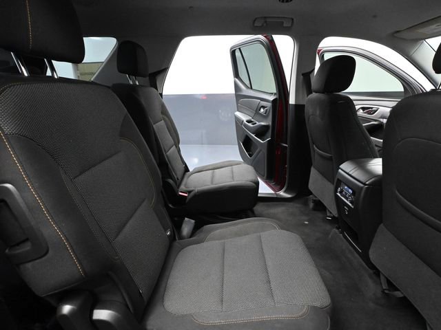 Used 2021 Chevrolet Traverse LT image 45