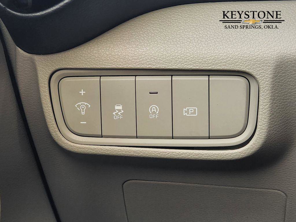 Used 2023 Kia Soul EX image 23