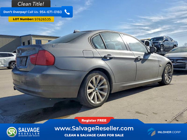 Used 2011 BMW 328i Sedan 4 Door image 4