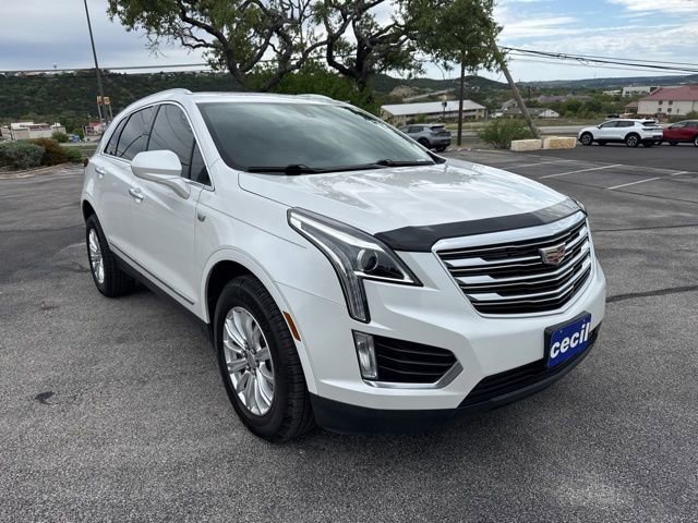 Used 2018 Cadillac XT5 FWD image 3