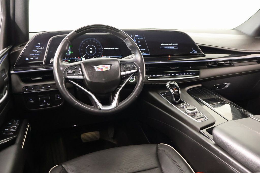 Used 2023 Cadillac Escalade Sport AWD/4WD image 2